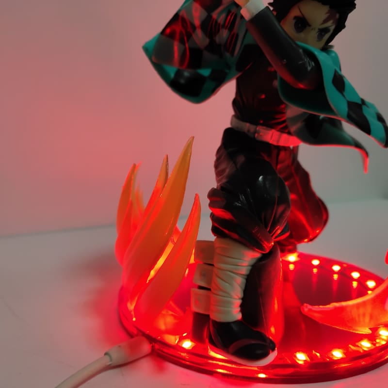 Kamado Tanjiro Oddech Płomienia Figurka - Demon Slayer™