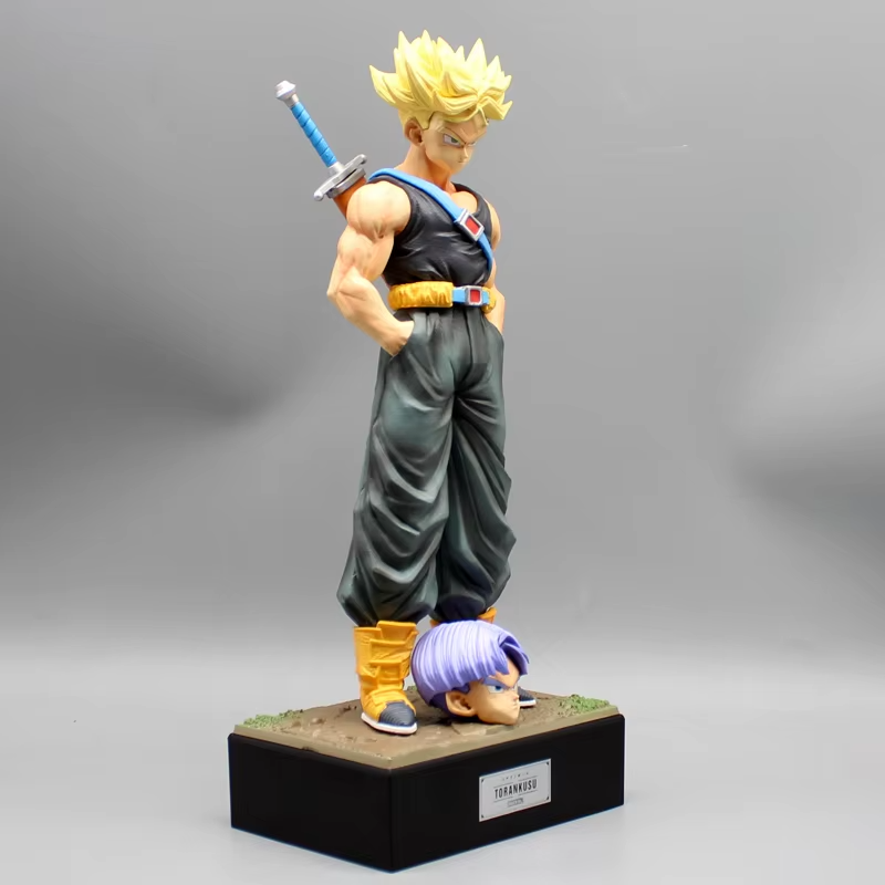 Mirai Trunks Super Saiyan Figurka - Dragon Ball Z™