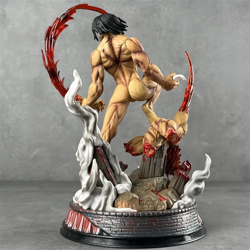 Titan Atakujący vs Titan Szczęka - Attack on Titan™